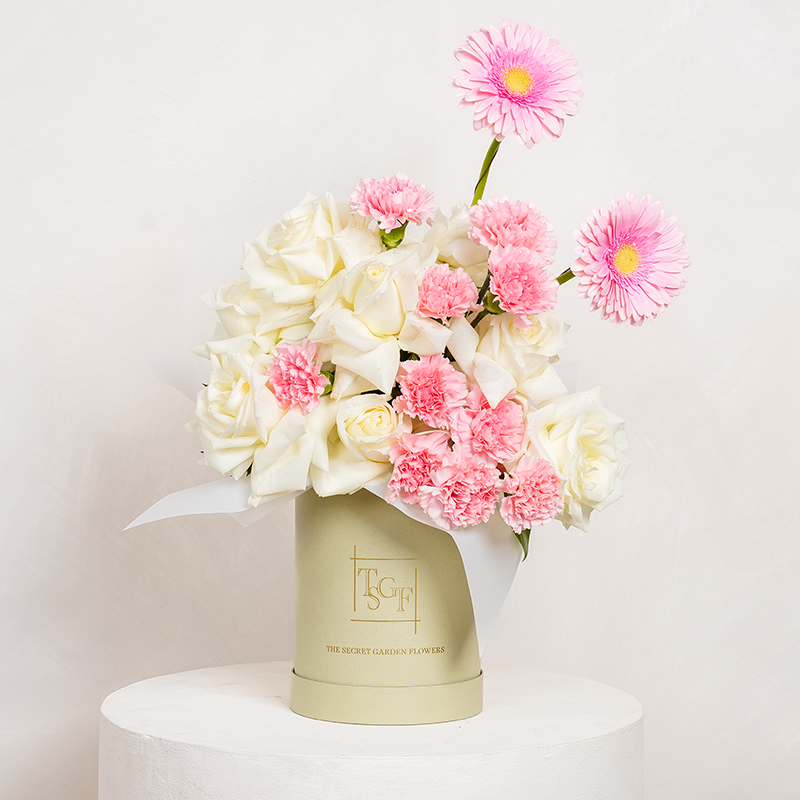 Pastel Poise Medium Bloom Box