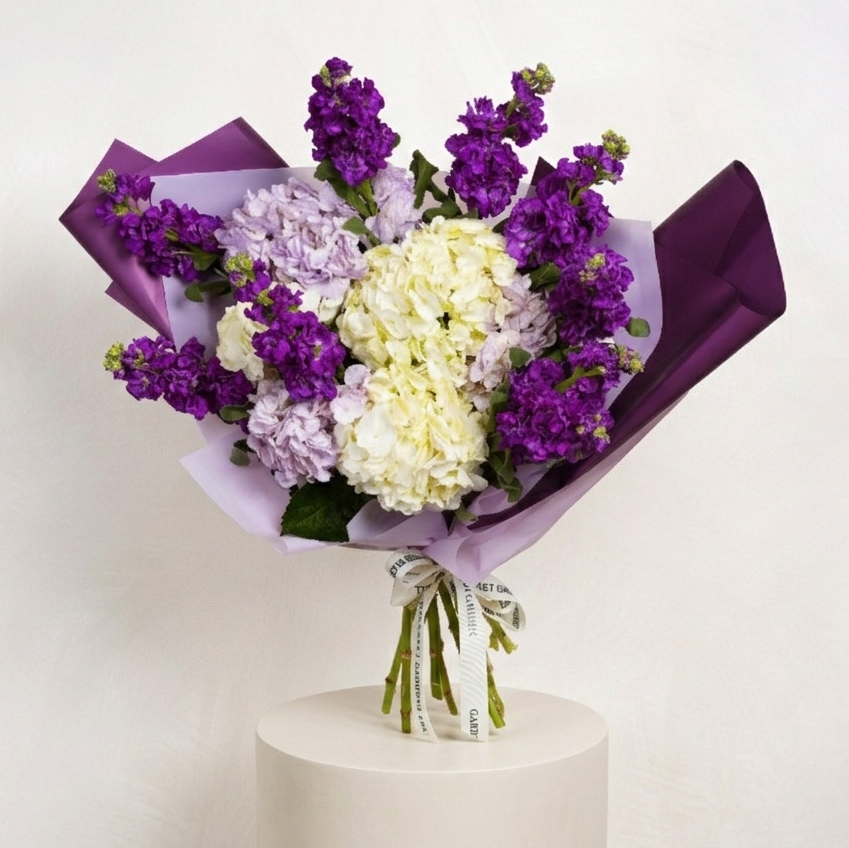 Plum Blush Cloud Bouquet