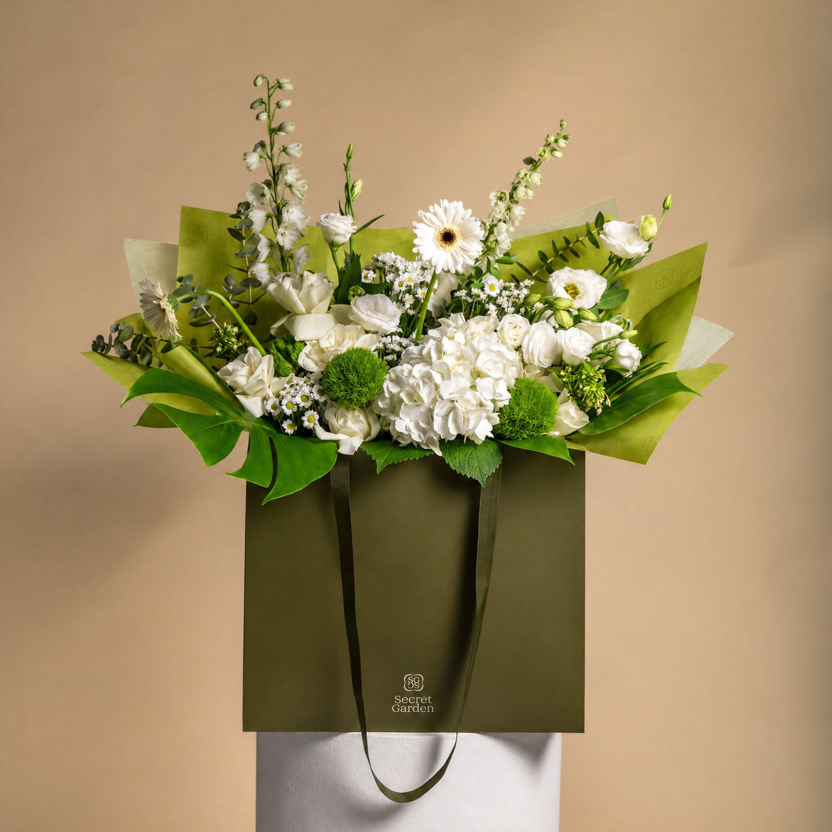 Ivory Grand Flower Bag