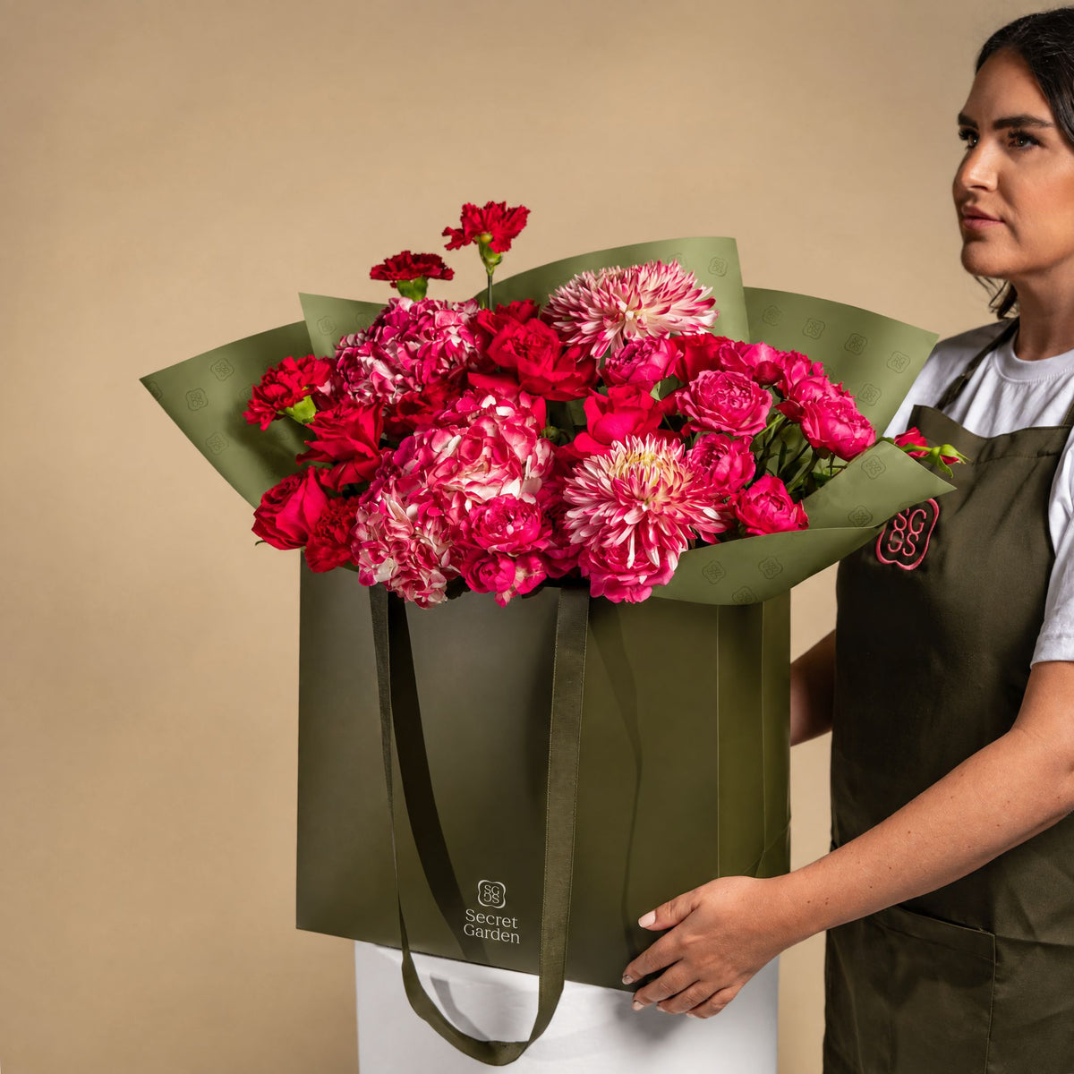 Raspberry Grand Flower Bag